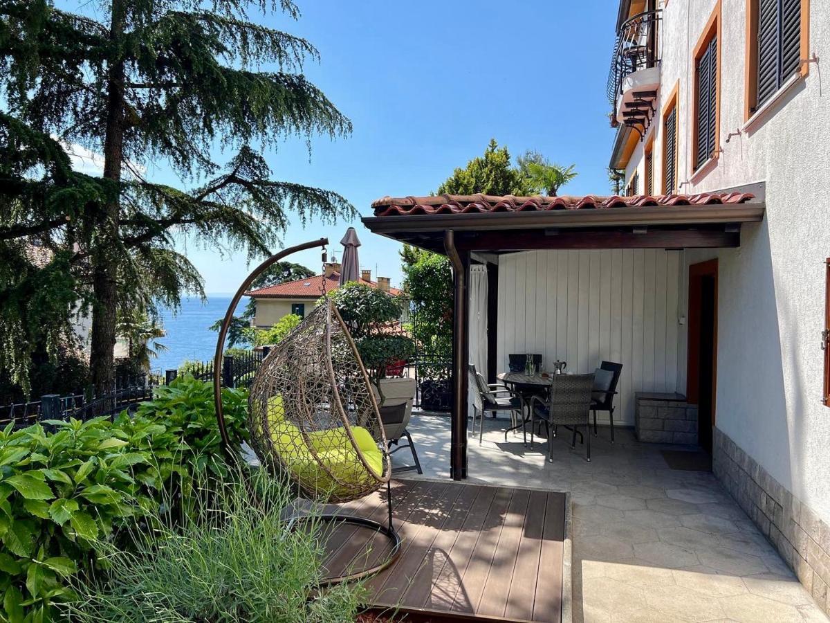 Apartment Amalia Volosko Opatija Bagian luar foto